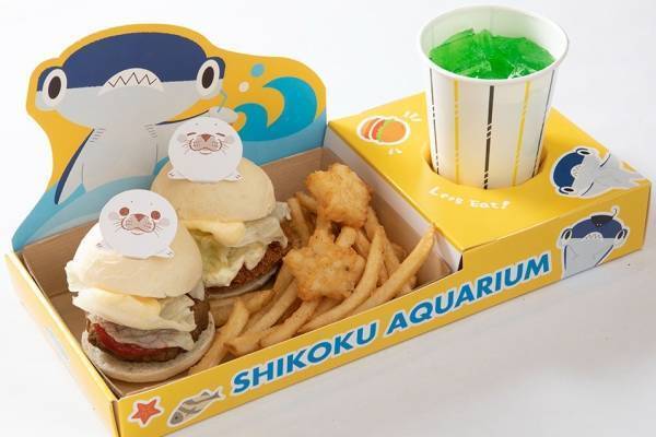 アザラシハンバーガー＆"ひょっこり顔を出した"アザラシソフトなど、香川・四国水族館で