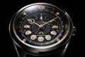 カンパノラ「コスモサイン」月の満ち欠けを示す限定腕時計、中世ヨーロッパの天文時計を思わせる文字板