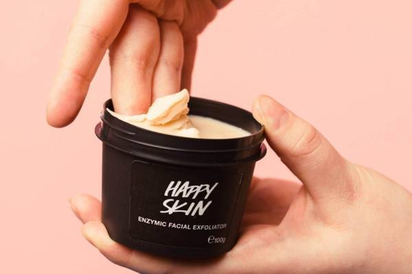 ラッシュ2022年夏コスメ、なめらか肌へ導くフェイシャルスクラブ＆ボディスクラブ