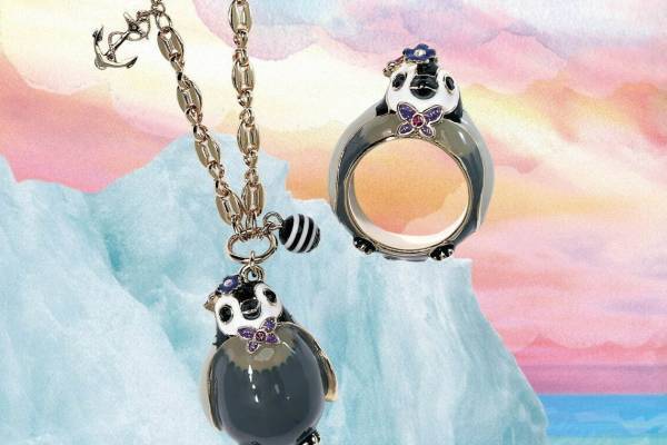 アナ スイ“海”モチーフの新作アクセサリー、ペンギンリングや海賊船ネックレス