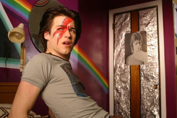 映画『C.R.A.Z.Y.』ジャン＝マルク・ヴァレ監督が描く、音楽を愛する青年の反抗と成長