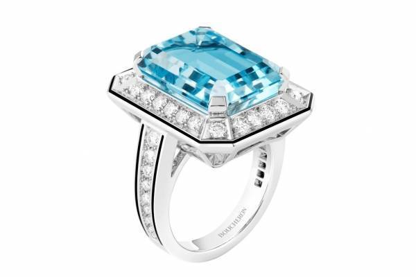 ブシュロン「ヴァンドーム リズレ」新作ジュエリー、“キャンディカラー”の八角形ストーンリングなど