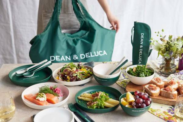 ディーン＆デルーカと雑誌『グロー』の新作グッズ、竹素材の新プレートセット＆サイズUPのエコバッグ