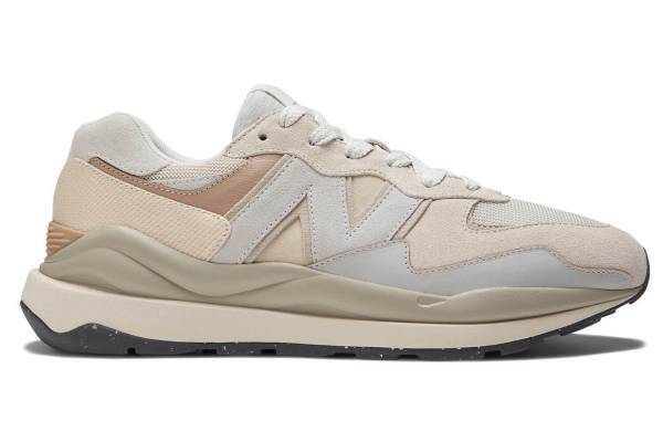 ニューバランス“グレーの日”限定スニーカー、「57/40」「XC-72」「327」の3モデル