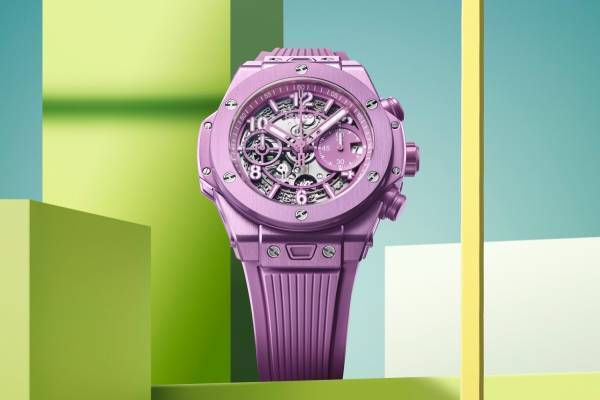 ウブロの腕時計「ビッグ・バン」新色、ケースからストラップまで“オールパープル”に