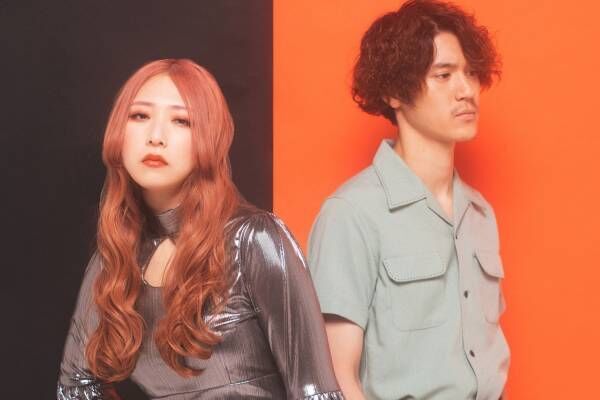 GLIM SPANKYの最新アルバム『Into The Time Hole』新曲含む全11曲