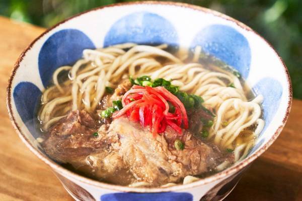 「おいしい かわいい 沖縄展2022」阪急うめだ本店で、つるつる食感の“沖縄そば”などフード＆雑貨