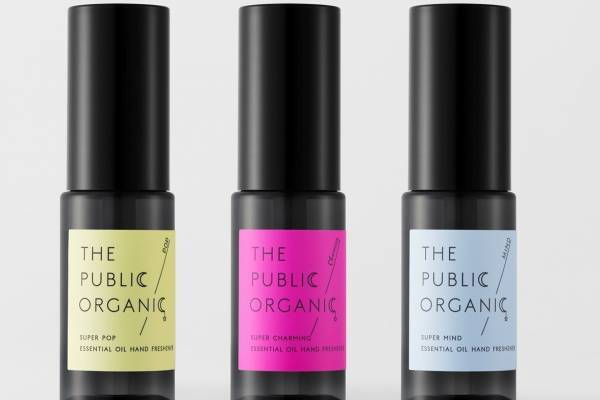 ザ パブリック オーガニック22年夏コスメ、うるおいケアできる「精油ハンドフレッシュナー」限定セット