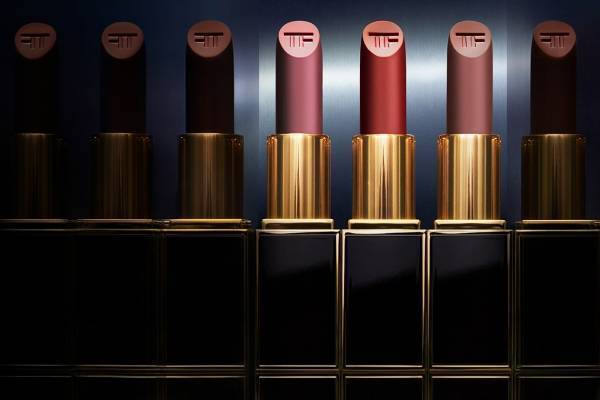 トム フォード ビューティ2022年夏コスメ、“即完売”幻の「リップ カラー」復刻