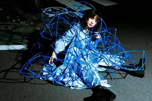 にしなの新曲「青藍遊泳」最新アルバムに収録の“門出の歌”