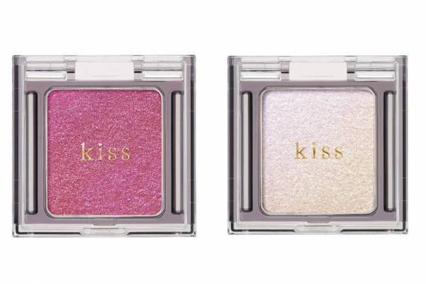 キス2022年夏コスメ、3Dパール配合「シアー グリッターアイズ」に偏光クリアカラーの限定色