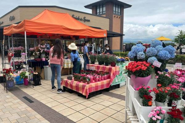 全国プレミアム・アウトレット「22年夏セール」最大80%オフ、御殿場・佐野・りんくう・あみなど