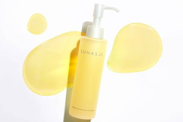 ルナソル22年秋スキンケア、“オイル美容液”発想のふっくら感触「バームオイルクレンジング」