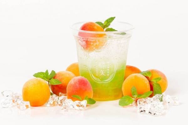 梅体験専門店「蝶矢」完熟南高梅“まるごと1粒”＆梅ミントゼリー入りドリンク「梅梅梅ソーダ」