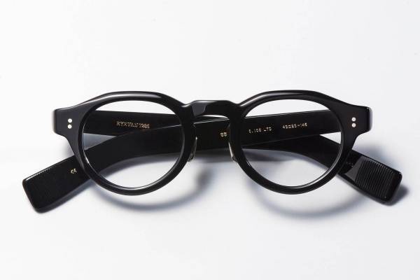 アイヴァン 7285新作”仏ヴィンテージパーツ”再現のクラシカルアイウェア、極太テンプルで