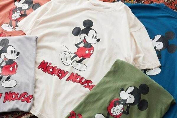 ジャーナル スタンダード レリュームの「ミッキーマウス」Tシャツ、“古着風”ひび割れプリント