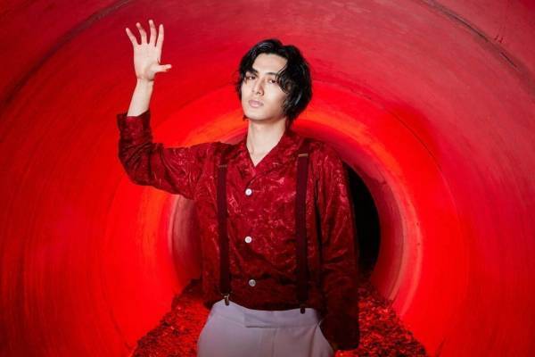 藤井風の全国ライブツアー2022-23、埼玉・大阪ほか全国8都市16公演を巡るアリーナツアー