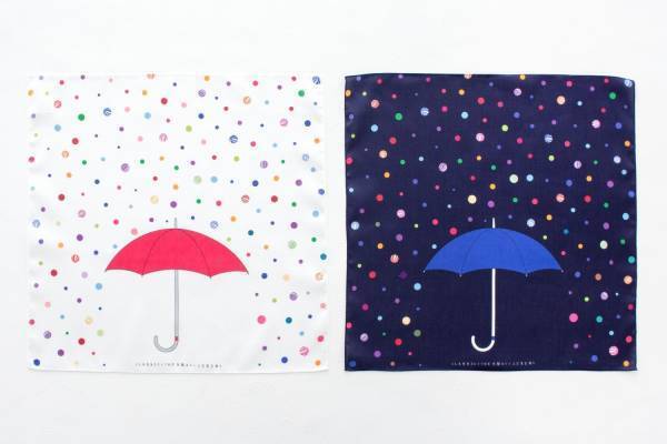 クラシクス・ザ・スモールラグジュアリ「雨の日」モチーフのハンカチーフ、“飴玉”入りカラフル雨粒模様も