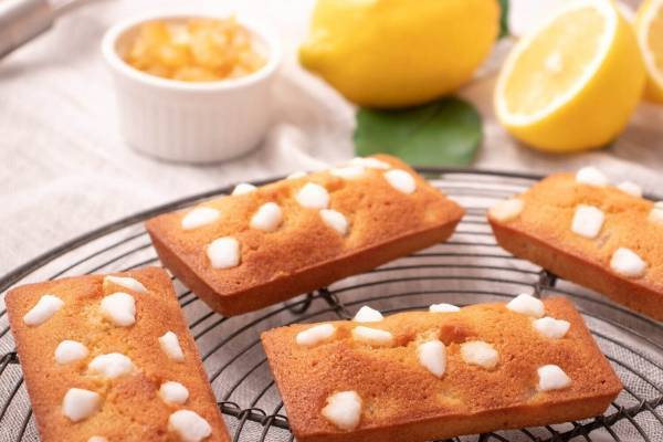 焼きたてフィナンシェ「ノワ・ドゥ・ブール」“八丈フルーツレモン”が爽やかに香る限定フィナンシェ