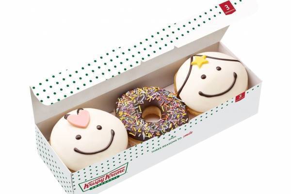 クリスピー・クリーム・ドーナツ初”織姫＆彦星”ドーナツ「七夕 ボックス」なめらかカスタード入り