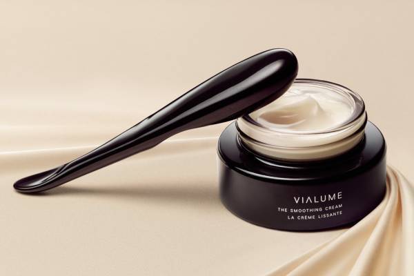 SUQQU2022年秋スキンケア、最高峰ラインに新作「ヴィアルム ザ スムージング クリーム」