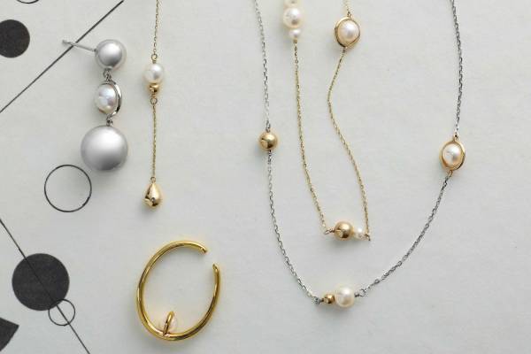 スタージュエリー ガール“ボールデザイン×パール”の新作ジュエリー、2WAYイヤーカフリングも