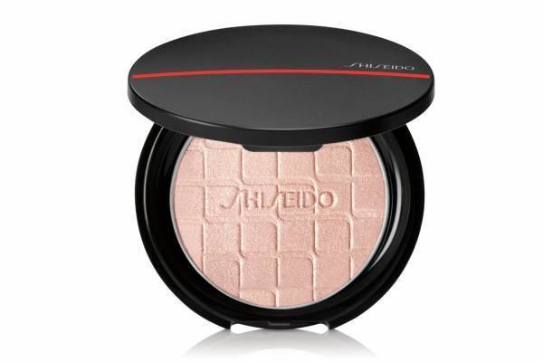 SHISEIDO22年秋コスメ - “一瞬でつややかな輝き”を纏う、頬・目元OKなマルチパウダー