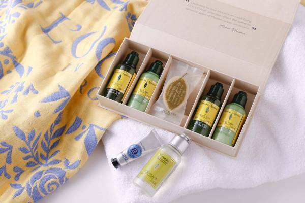 ロクシタン“アメニティ・ブランケット付き”宿泊プラン、ロイヤルパークホテル＆横浜ロイヤルパークホテル