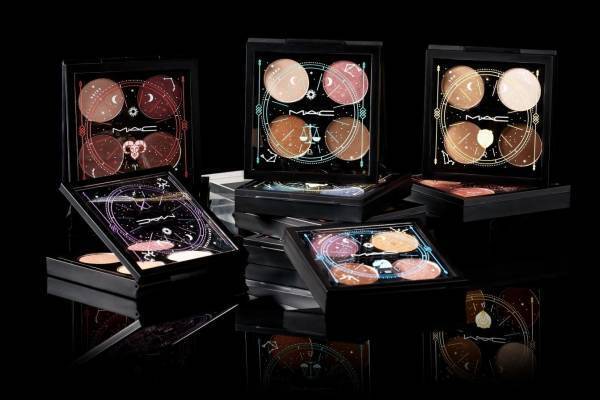 M·A·C「12星座モチーフ」のアイパレット、星座デザインのケース×アイシャドウを自由に組み合わせ