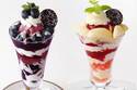 資生堂パーラー サロン・ド・カフェ ラゾーナ川崎店の夏パフェ、旬のブルーベリーやさくらんぼを主役に