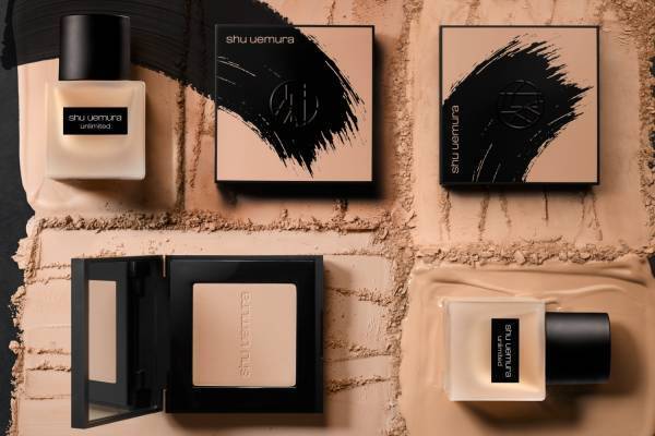 シュウ ウエムラ22年秋ベースメイク、スキンケア発想“パウダーにもOK”な新パウダー ファンデ