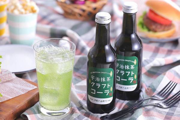 京都・伊藤久右衛門「宇治抹茶クラフトコーラ」5種のスパイスと宇治抹茶が香る和のクラフトコーラ