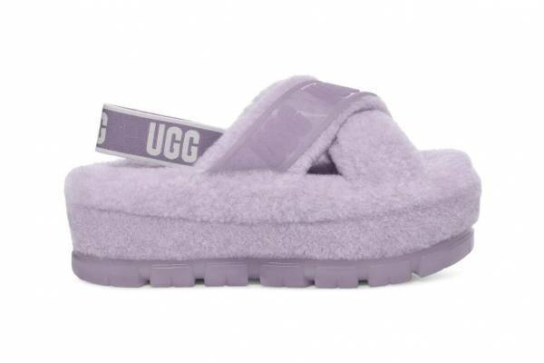 アグ新作“透明ソール”のふわふわシューズ＆“カラフルなチェック柄”の厚底サンダルなど