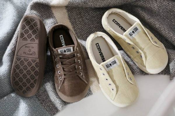 コンバース“オールスターデザイン”のルームシューズ、スター＆バーズ初のコーデュロイスニーカーも
