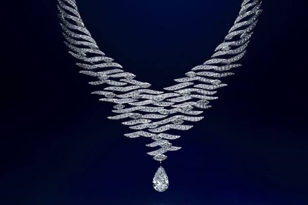 ショーメ「海」着想の新作ハイジュエリー“ダイヤモンド”の輝きで波紋を表現、珊瑚モチーフも