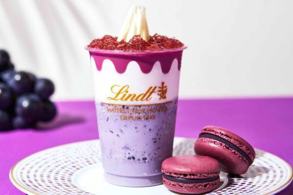 リンツ「ナガノパープル ショコラドリンク」⾼級⿊ぶどう＆ホワイトチョコの“ゼリーのせ”ドリンク