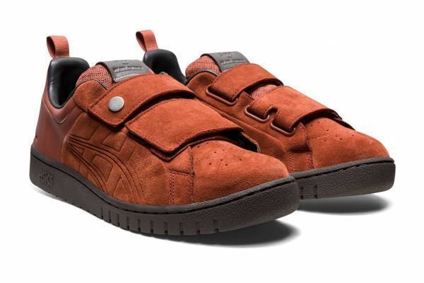 アシックス×ニューレーベル、ミニマルなベルクロスニーカーや撥水ジャケット