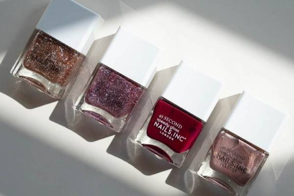 ネイルズ インク22年秋“45秒で乾く”ネイルに新色「ロマンスグリッター」輝くピンクやボルドー