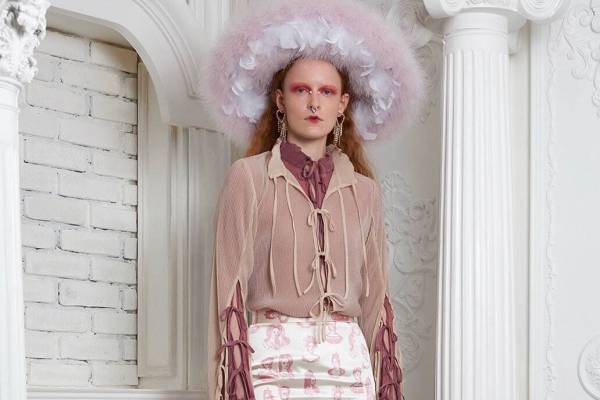 パメオポーズ 2022年秋コレクション - “メタレディ”強く気高い貴婦人