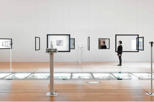 企画展「とある美術館の夏休み」千葉市美術館で、目［mé］など現代美術家の新作と所蔵作品を一緒に展示