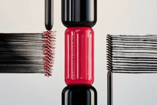 メイクアップフォーエバー2022年秋コスメ、新“ダブルサイド”マスカラでプロ級まつ毛に