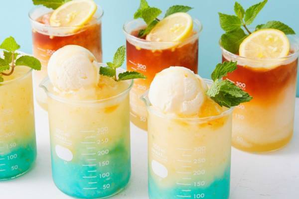 ローステッド コーヒー ラボラトリーの“星空”フローズンドリンク、爽やか柚子の香り