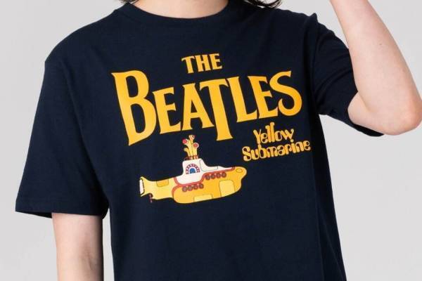 グラニフ×ザ・ビートルズ、CDジャケットや映画『イエロー・サブマリン』着想のTシャツ＆ワンピース