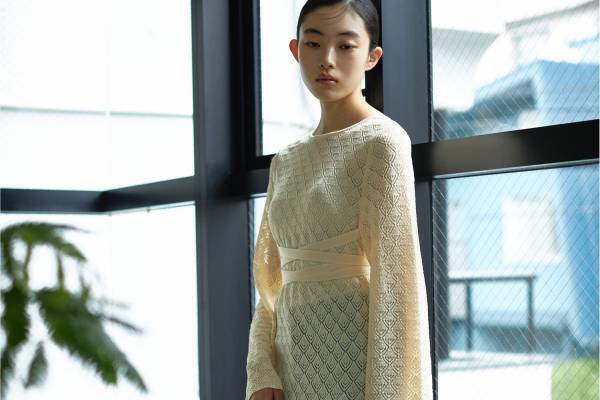 TANの繊細レース編みドレス＆透け感ボレロ付きワンピース、ステュディオス別注で