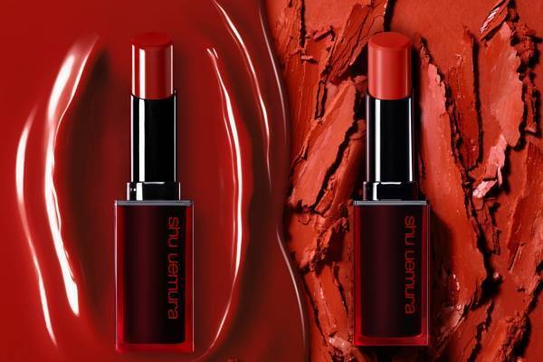 シュウ ウエムラ22年秋コスメ「ルージュ アンリミテッド アンプリファイド」によもぎ香る新艶リップ