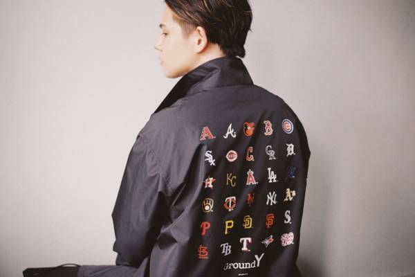 グラウンド ワイ×ニューエラ、MLB全球団ロゴを配したパーカーや“バッターマンロゴ”入りキャップ