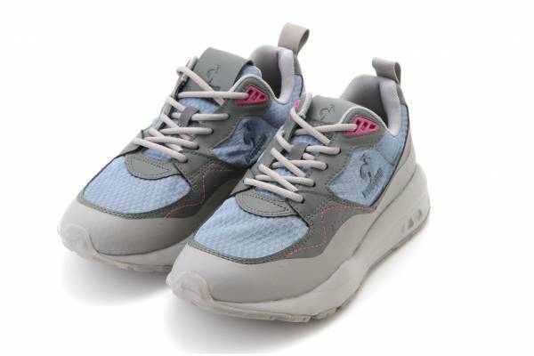 エミ×ルコック スポルティフの新作“だまし絵”風スニーカー、レトロなブルーにピンクを効かせて