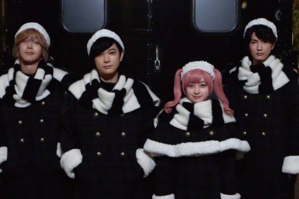 映画『ブラックナイトパレード』吉沢亮×福田雄一で人気漫画を実写化、就職先は“黒い”サンタクロース？！