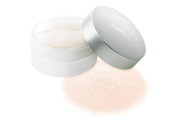 ケサランパサラン22年秋コスメ“さらすべ”フェイスパウダーに新色、透明感のあるツヤ肌に