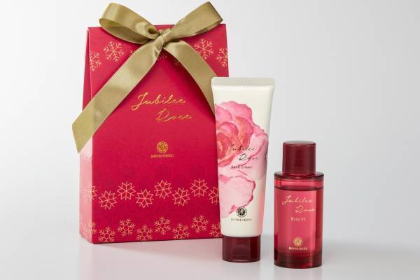 ハウス オブ ローゼ22年クリスマスコフレ、“究極のローズ”香るボディオイル&ハンドクリーム